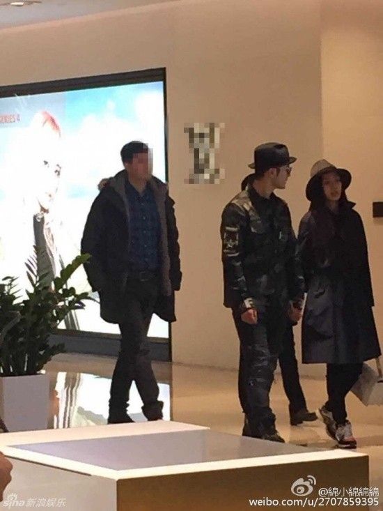 Cặp đôi chuẩn bị khá chu đáo cho Tết. Angela Baby tiết lộ cô đã có kế hoạch sinh em bé năm nay. 