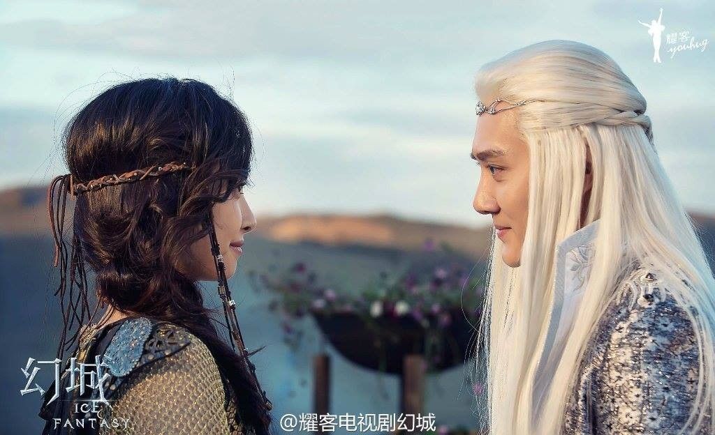 Một vài hình ảnh mới được tung ra của Phùng Thiệu Phong và Victoria.