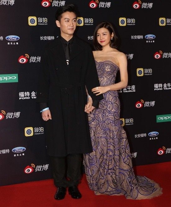 Cặp đôi dính như sam trong nhiều sự kiện.